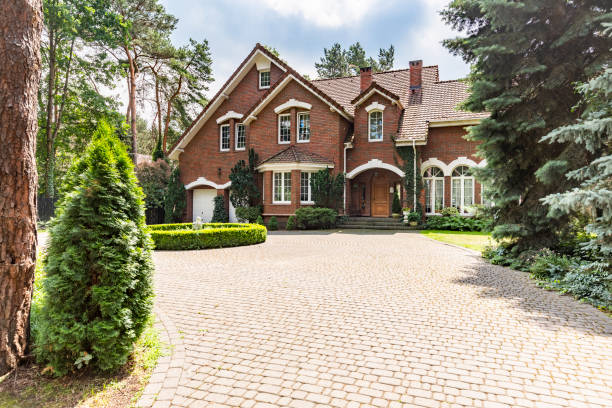Best Interlocking Driveway Pavers  in Milford, OH
